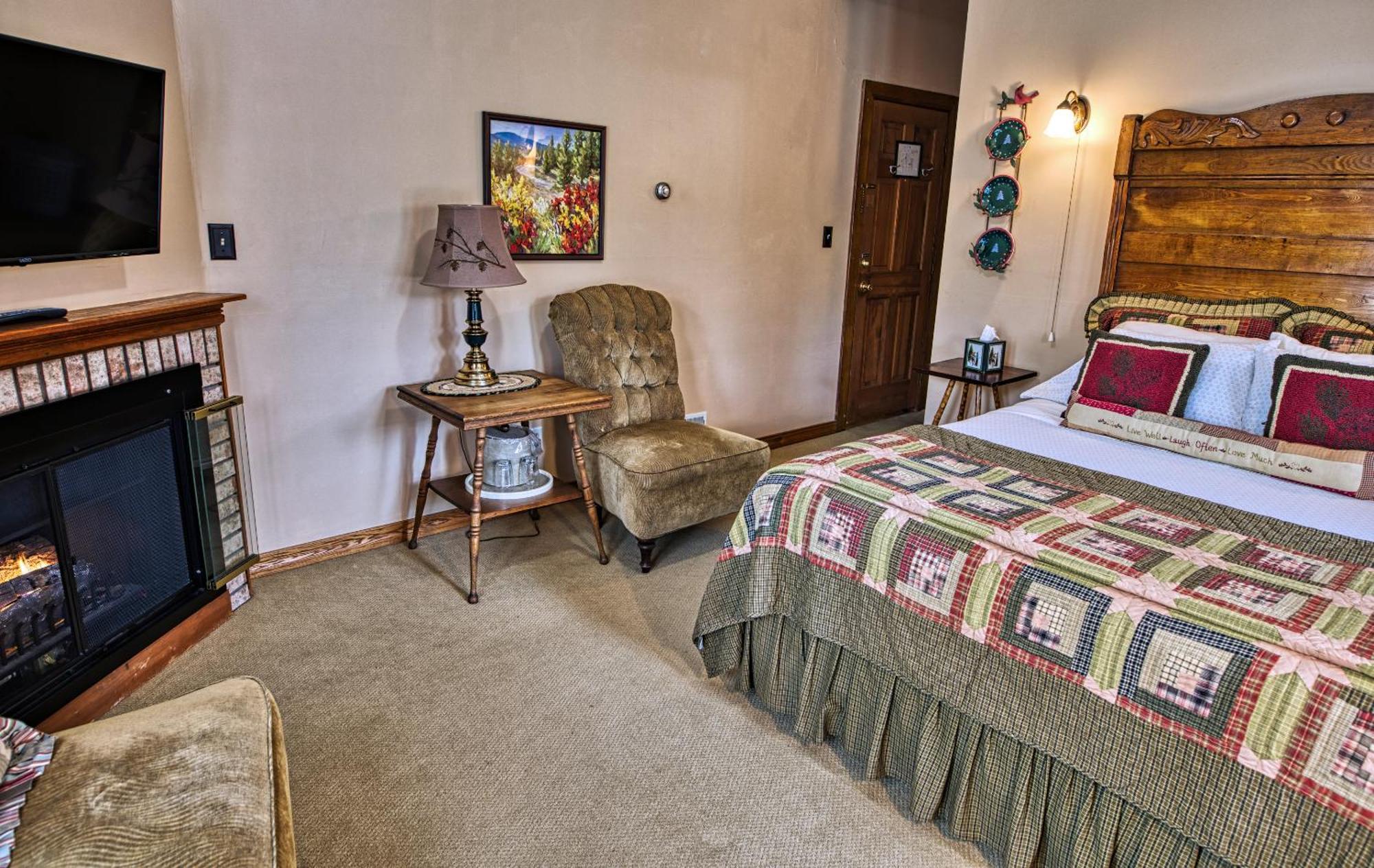 Rockwell Falls Inn And Wine Bar Lake Luzerne ห้อง รูปภาพ